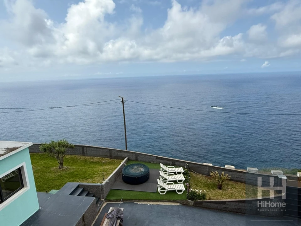 Moradia T1 para Venda em Porto Moniz Foto 12