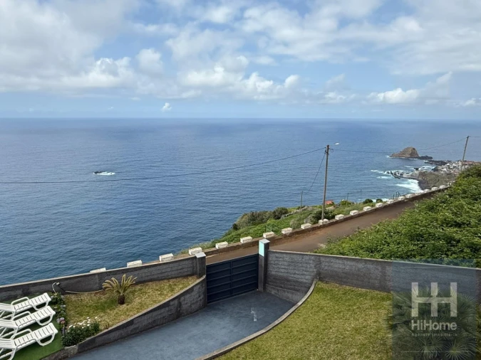 Moradia T1 para Venda em Porto Moniz Foto 13