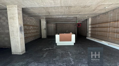 Loja para Venda em Funchal (Se)