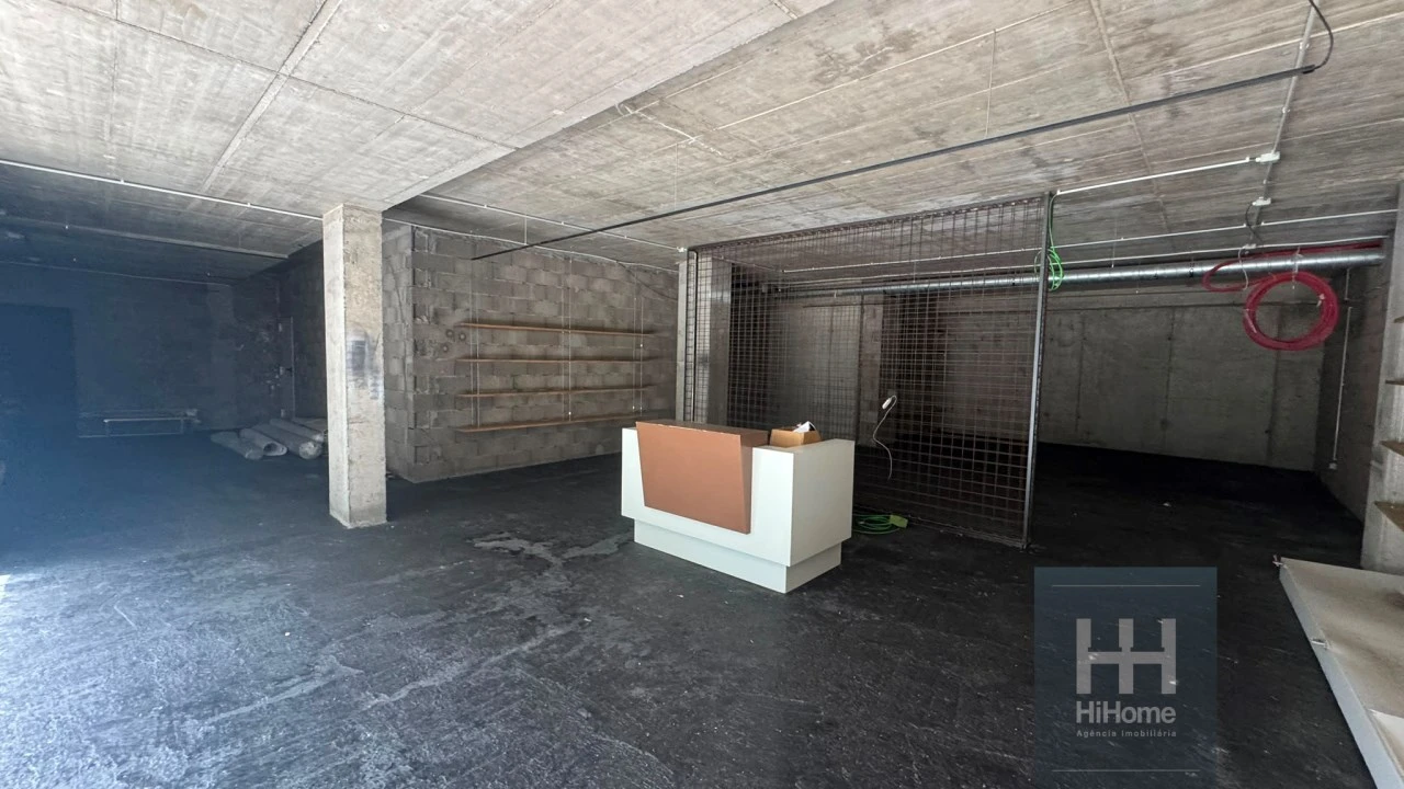 Loja para Arrendamento em Funchal (Se) Foto 10