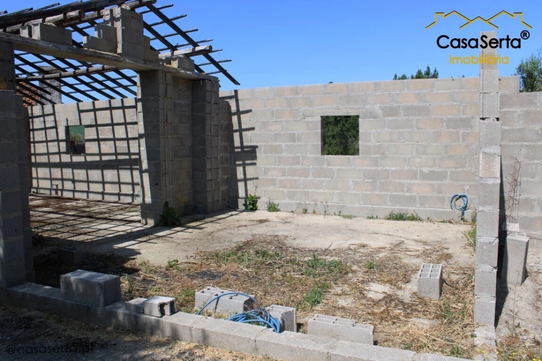 Moradia T3 para Venda em Vila de Rei Foto 4