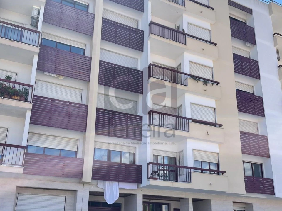 Apartamento T3 para Venda em Marvila, Ribeira Santarém, São Salvador, São Nicolau Foto 1