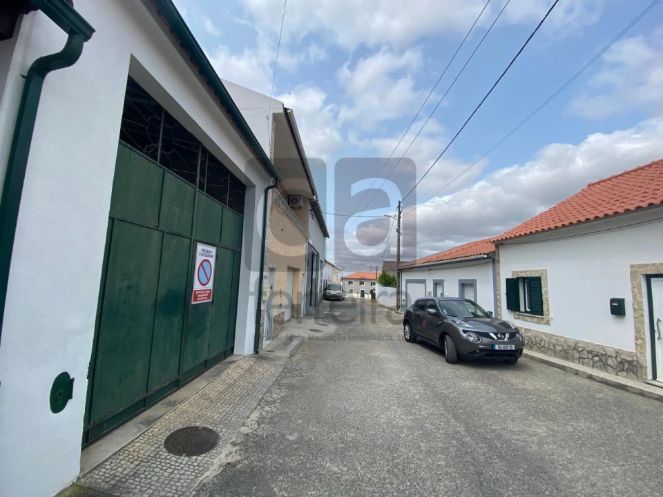 Moradia T1 para Venda em Alcanhões Foto 10