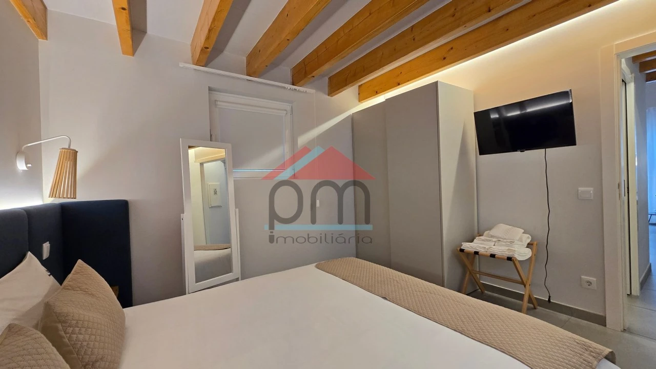 Moradia T10 para Venda em Vila Praia de Ancora Foto 5