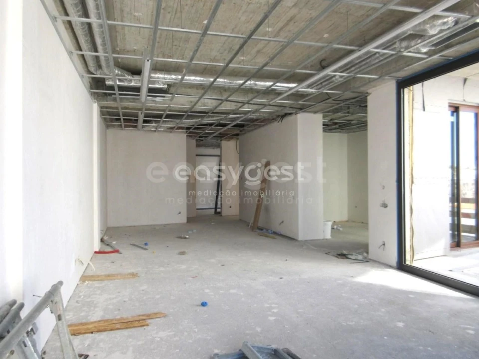 Apartamento T2 para Venda em Lourinhã e Atalaia Foto 1