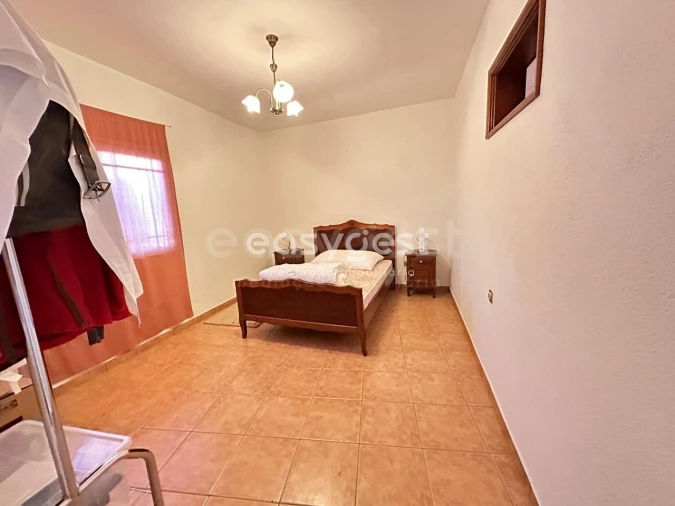 Moradia T4 para Venda em Açoreira Foto 12