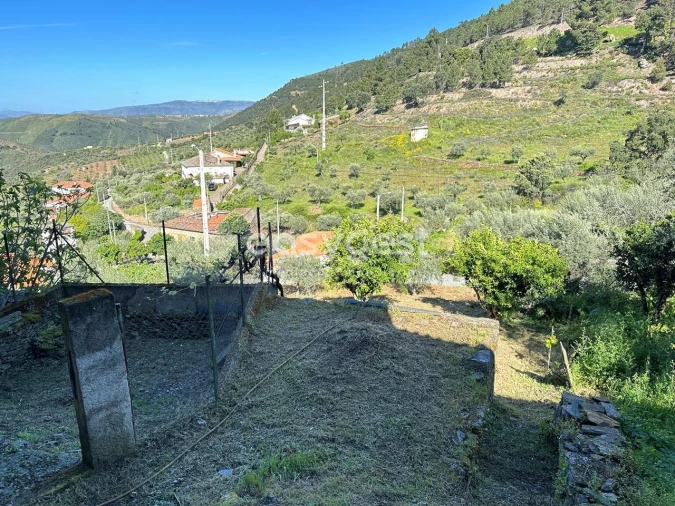 Moradia T4 para Venda em Açoreira Foto 14