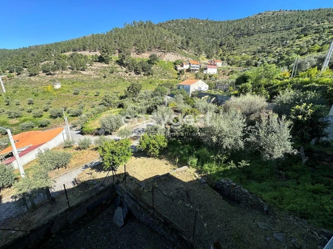 Moradia T4 para Venda em Açoreira Foto 17