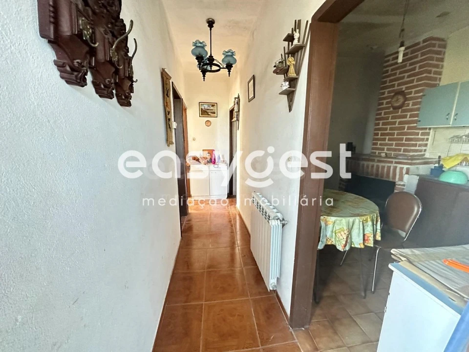 Moradia T3 para Venda em Lousa Foto 7