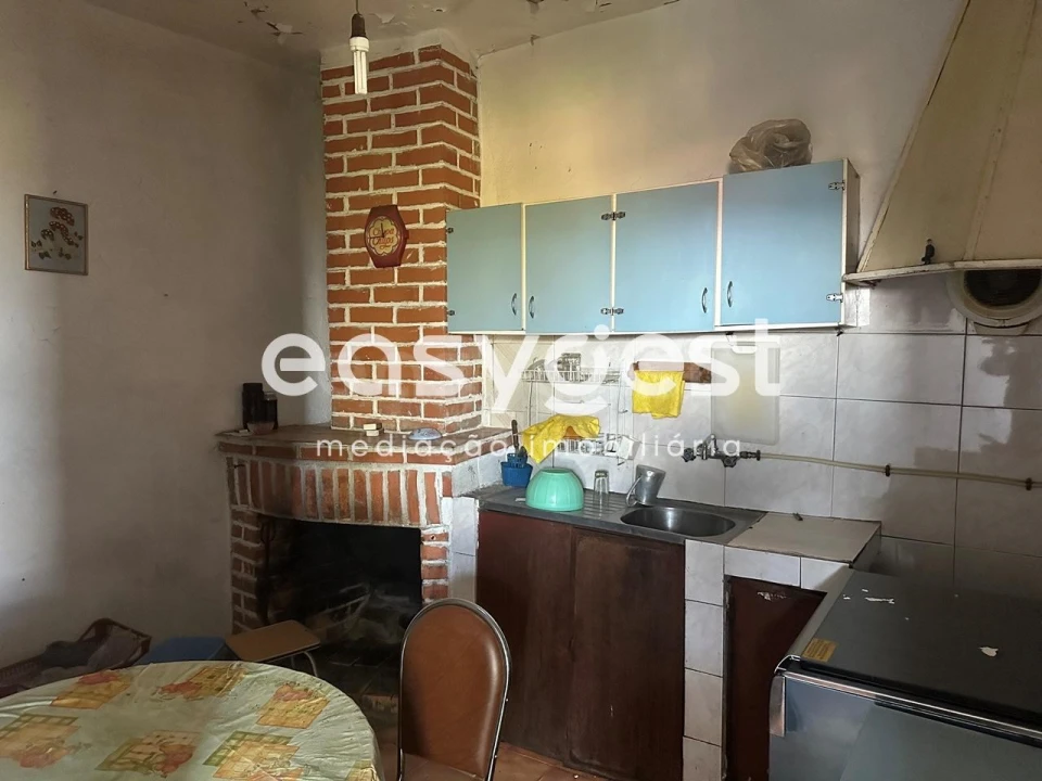 Moradia T3 para Venda em Lousa Foto 9