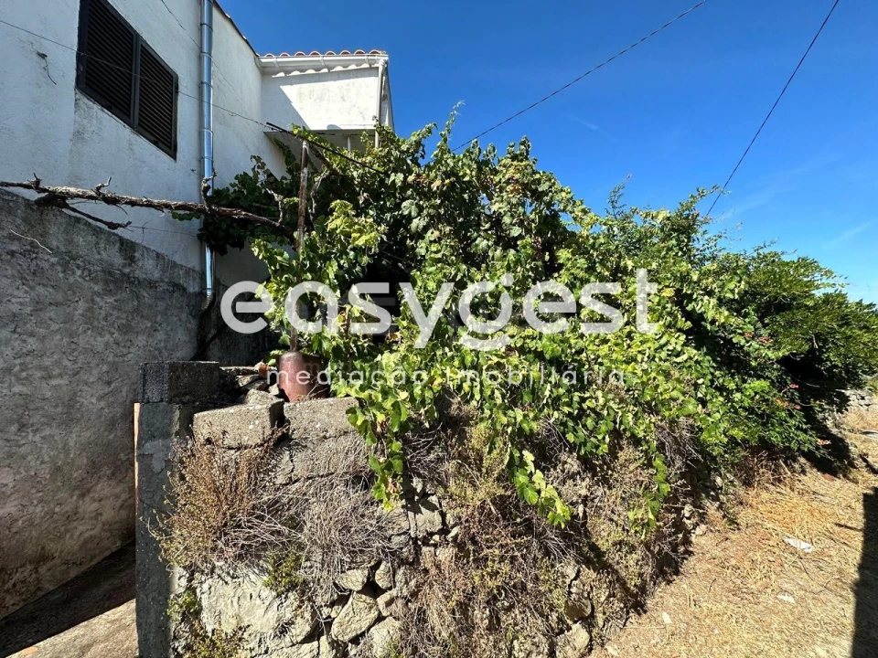 Moradia T3 para Venda em Lousa Foto 18