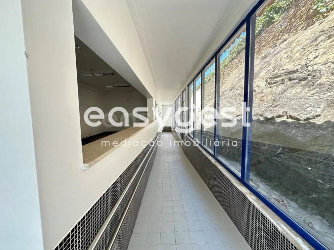 Negócio para Venda em Vila Nova de Foz Côa Foto 6