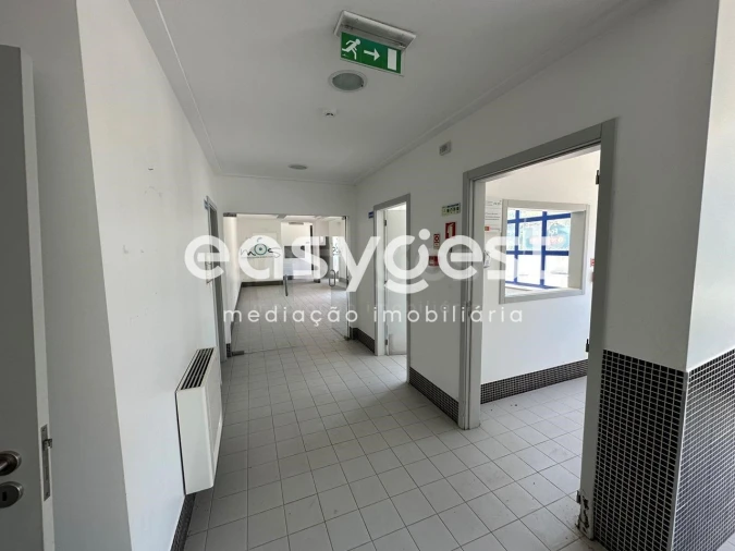 Negócio para Venda em Vila Nova de Foz Côa Foto 8