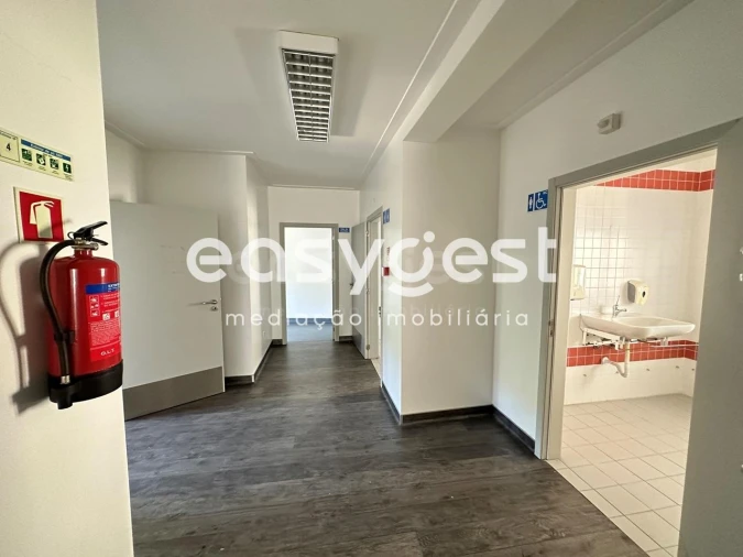 Negócio para Venda em Vila Nova de Foz Côa Foto 16