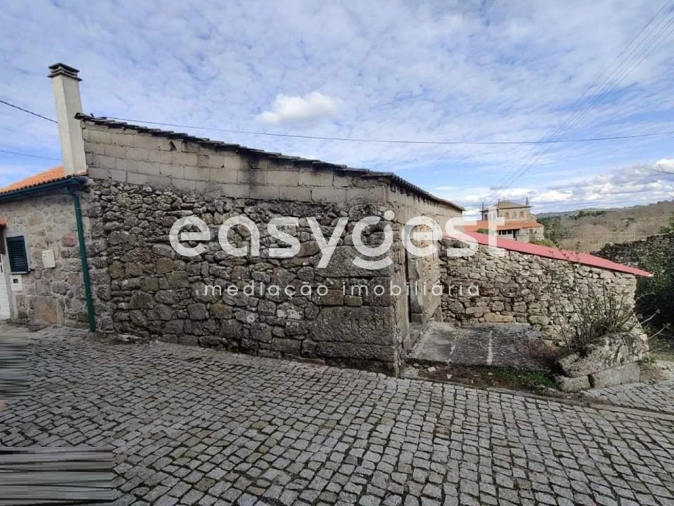 Moradia para Venda em Torre do Terrenho, Sebadelhe da Serra e Terrenho Foto 3