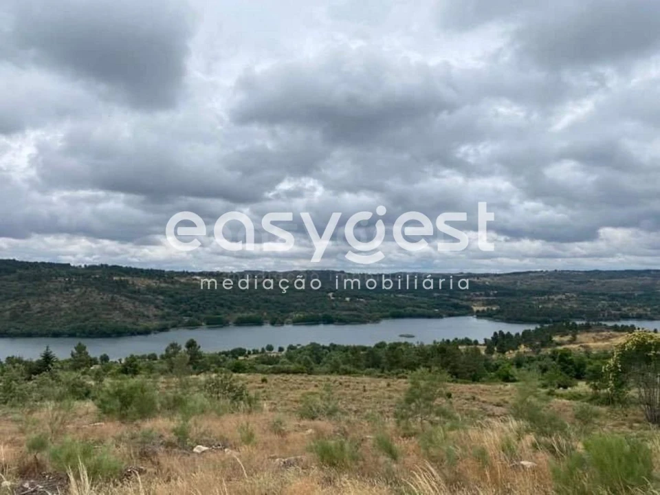 Moradia para Venda em Torre do Terrenho, Sebadelhe da Serra e Terrenho Foto 12
