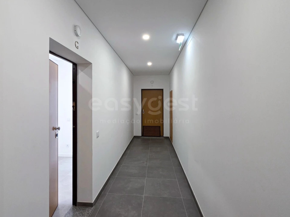 Apartamento T2 para Venda em Conceição e Cabanas de Tavira Foto 2