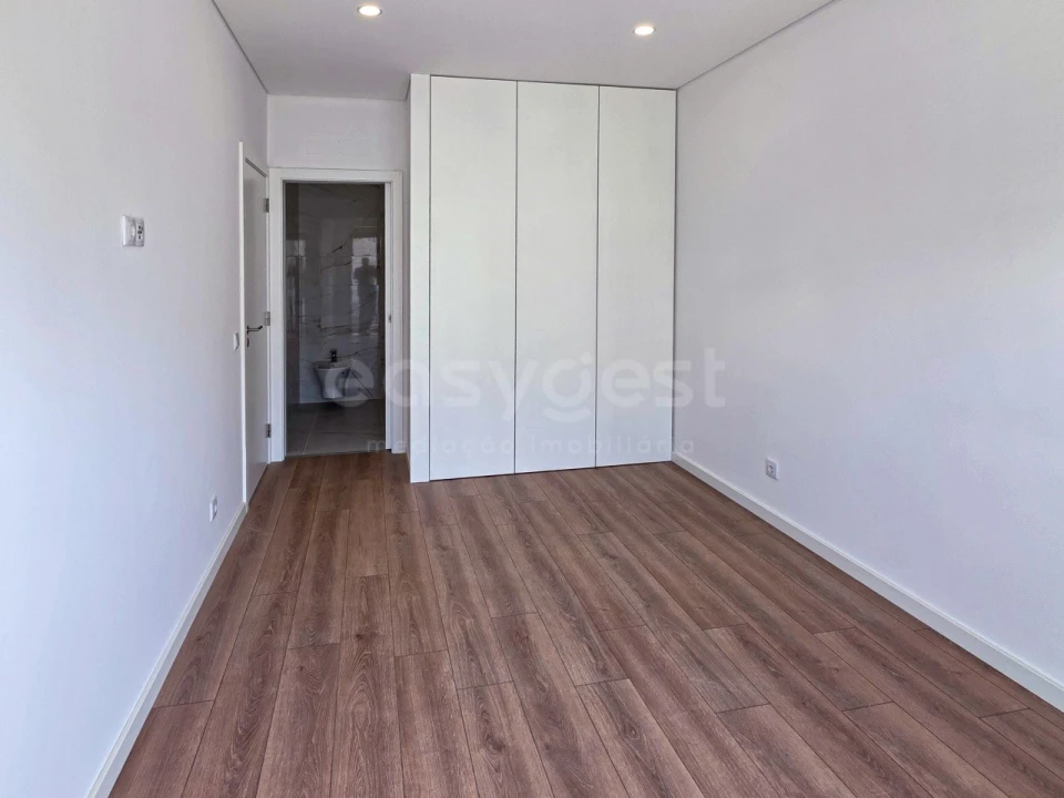 Apartamento T2 para Venda em Conceição e Cabanas de Tavira Foto 10