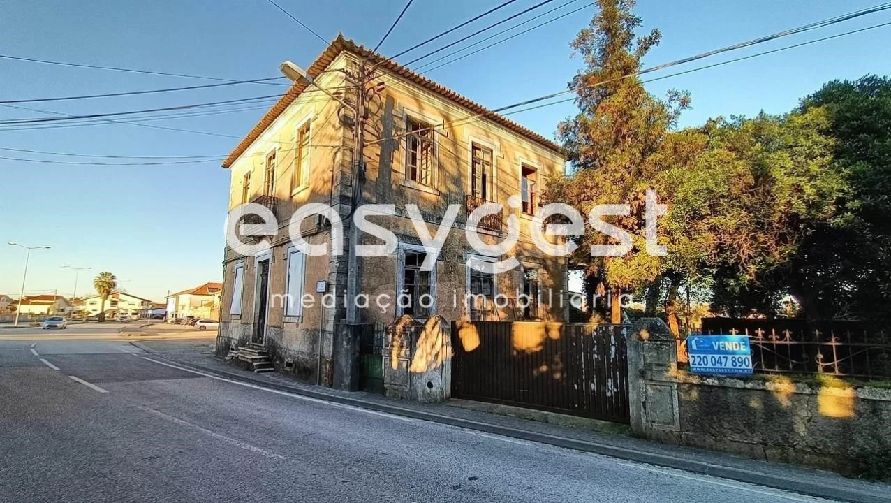 Moradia T8 para Venda em Sangalhos Foto 1