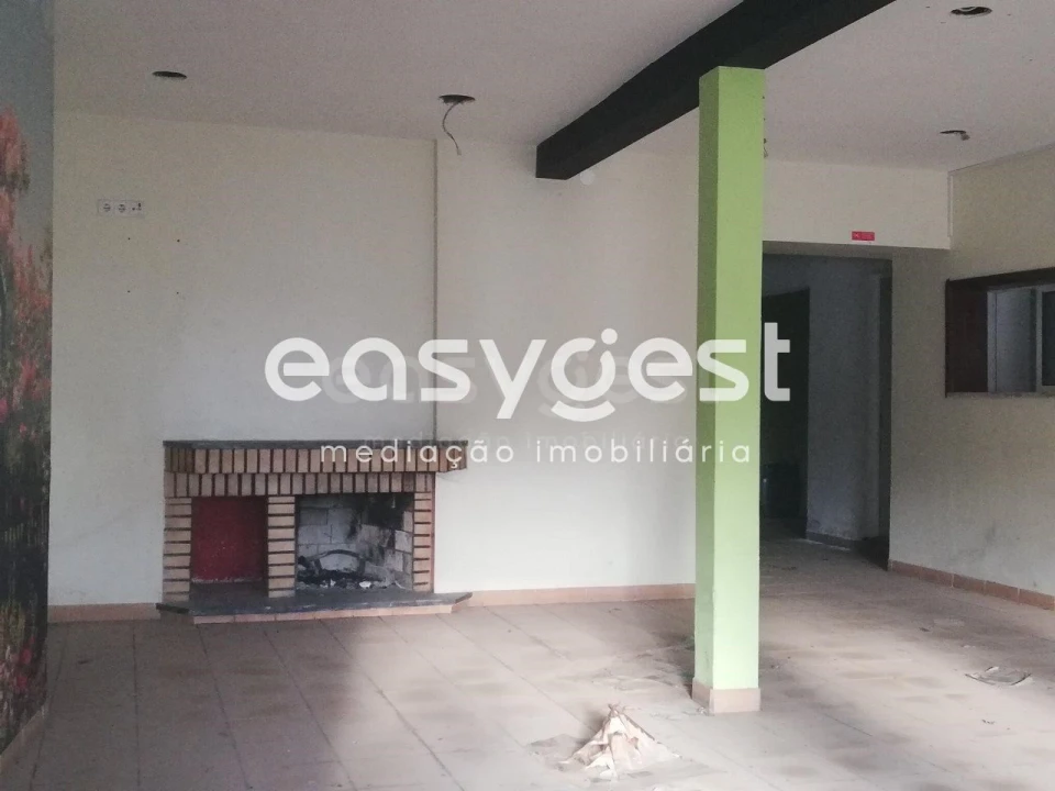 Moradia T8 para Venda em Sangalhos Foto 4