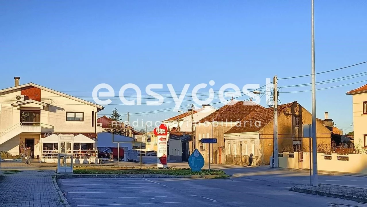 Moradia T8 para Venda em Sangalhos Foto 15