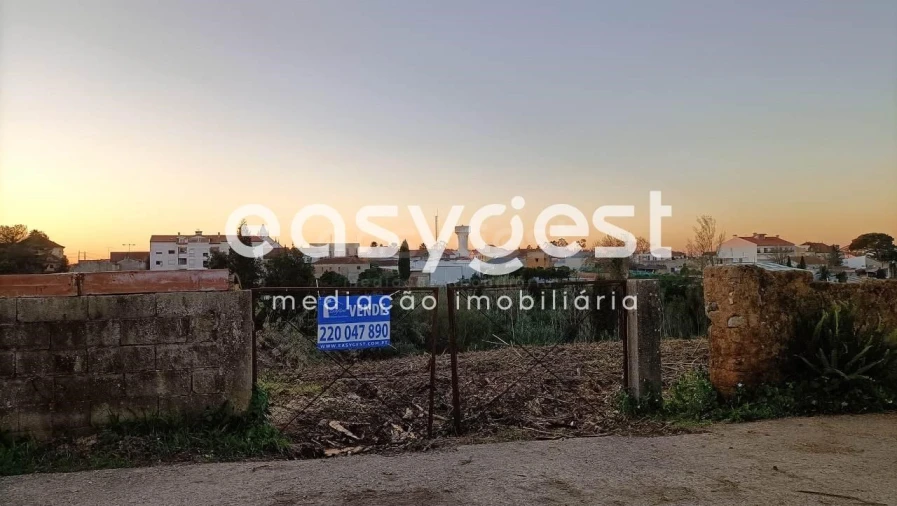 Moradia T8 para Venda em Sangalhos Foto 9