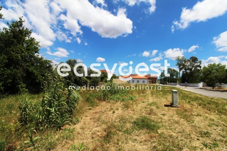 Terreno para Venda em Tamengos, Aguim e Óis do Bairro Foto 2