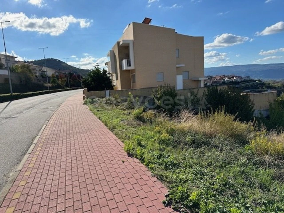 Terreno para Venda em Torre de Moncorvo Foto 9