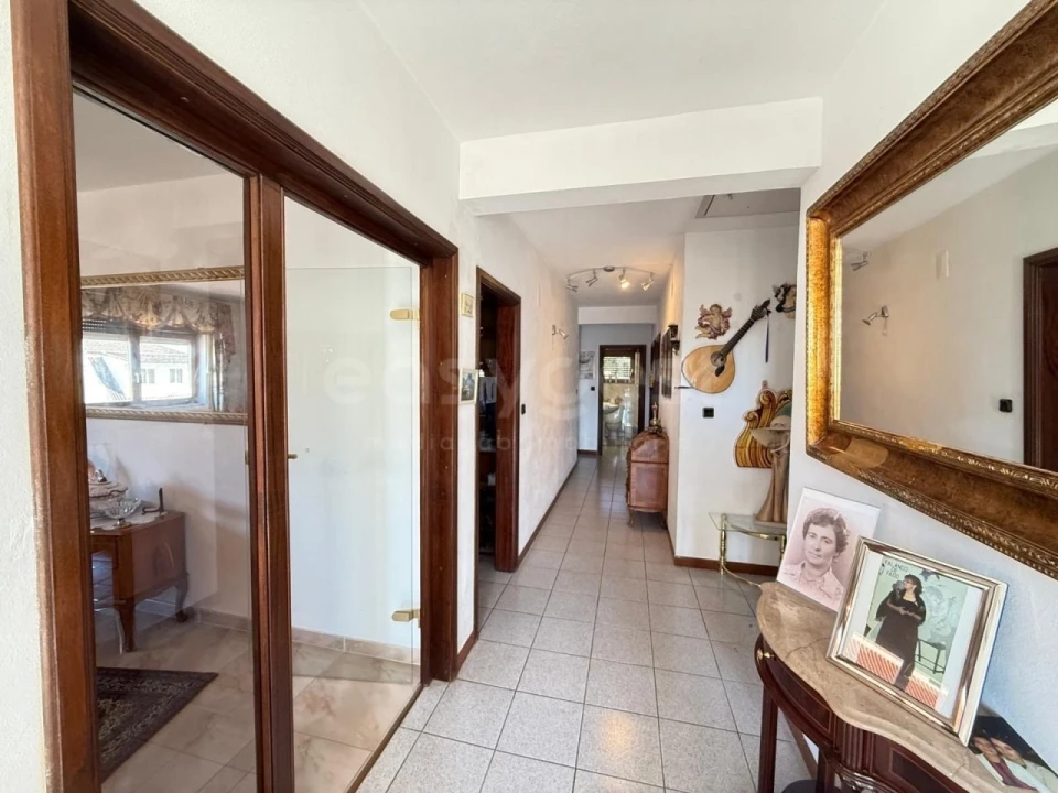 Moradia T3 para Venda em Larinho Foto 9