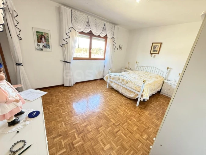 Moradia T3 para Venda em Larinho Foto 6