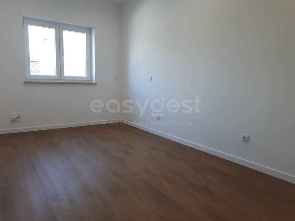 Apartamento T3 para Venda em Lourinhã e Atalaia Foto 5