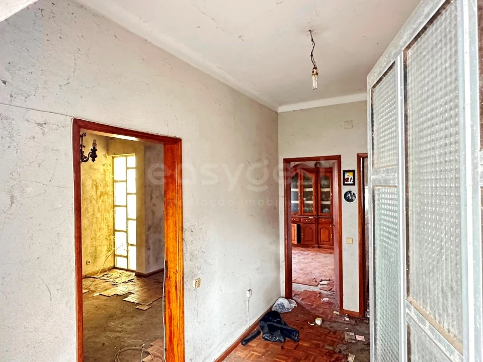 Moradia T3 para Venda em Vila Nova de Foz Côa Foto 6