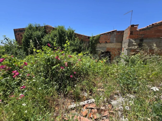 Moradia T3 para Venda em Beja (Santiago Maior e São João Baptista) Foto 18