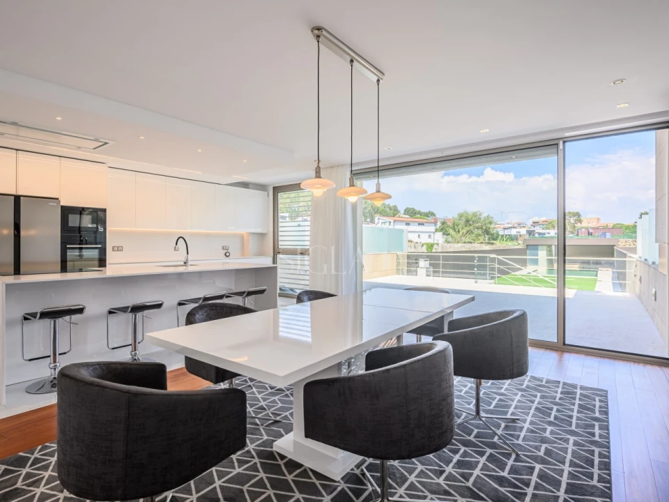 Moradia T3 para Venda em Madalena Foto 26