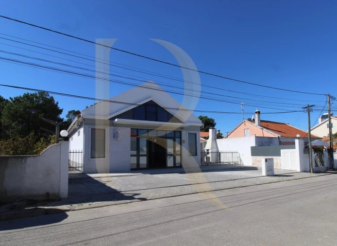 Armazém para Arrendamento em Fernao Ferro Foto 8