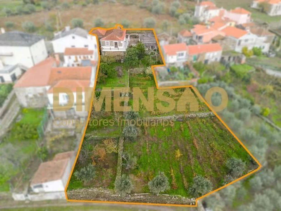 Quinta T4 para Venda em Poiares e Canelas Foto 24