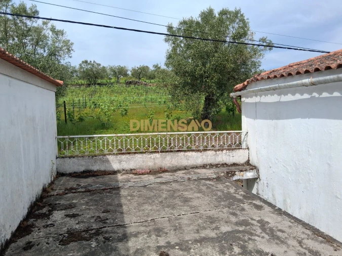 Quinta T4 para Venda em Poiares e Canelas Foto 3