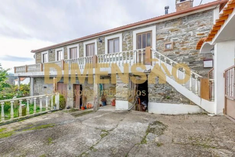 Quinta T4 para Venda em Poiares e Canelas Foto 2