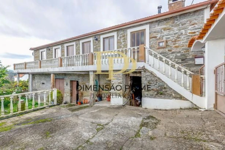 Quinta T4 para Venda em Poiares e Canelas Foto 2