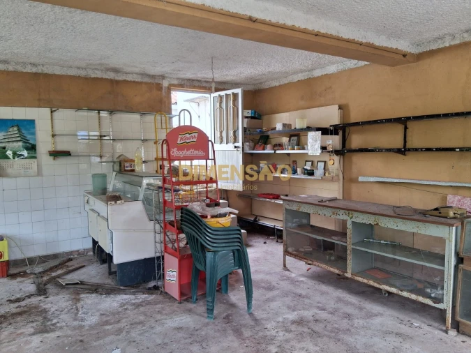 Loja para Venda em Poiares e Canelas Foto 4