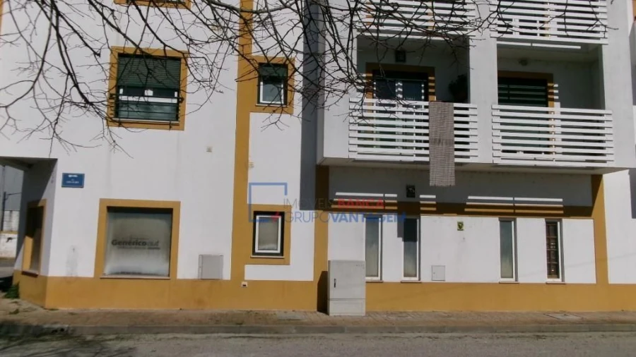 Loja para Venda em São Miguel do Rio Torto e Rossio Ao Sul do Tejo Foto 3