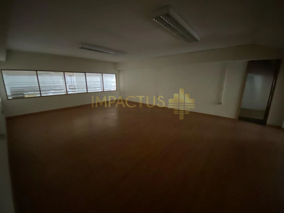 Loja para Arrendamento em Bougado (São Martinho e Santiago) Foto 20