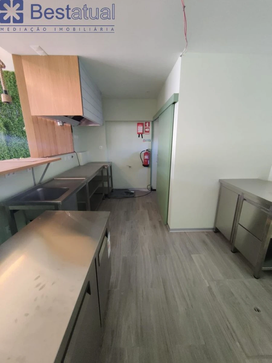 Loja para Venda em Bougado (São Martinho e Santiago) Foto 13