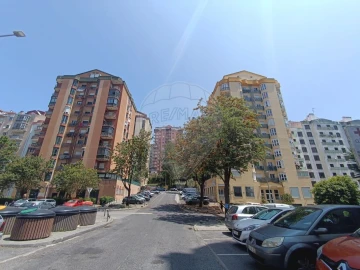 Apartamento T2 para Venda em Algueirão-Mem Martins