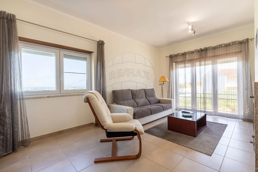 Moradia T4 para Venda em Lourinhã e Atalaia Foto 4