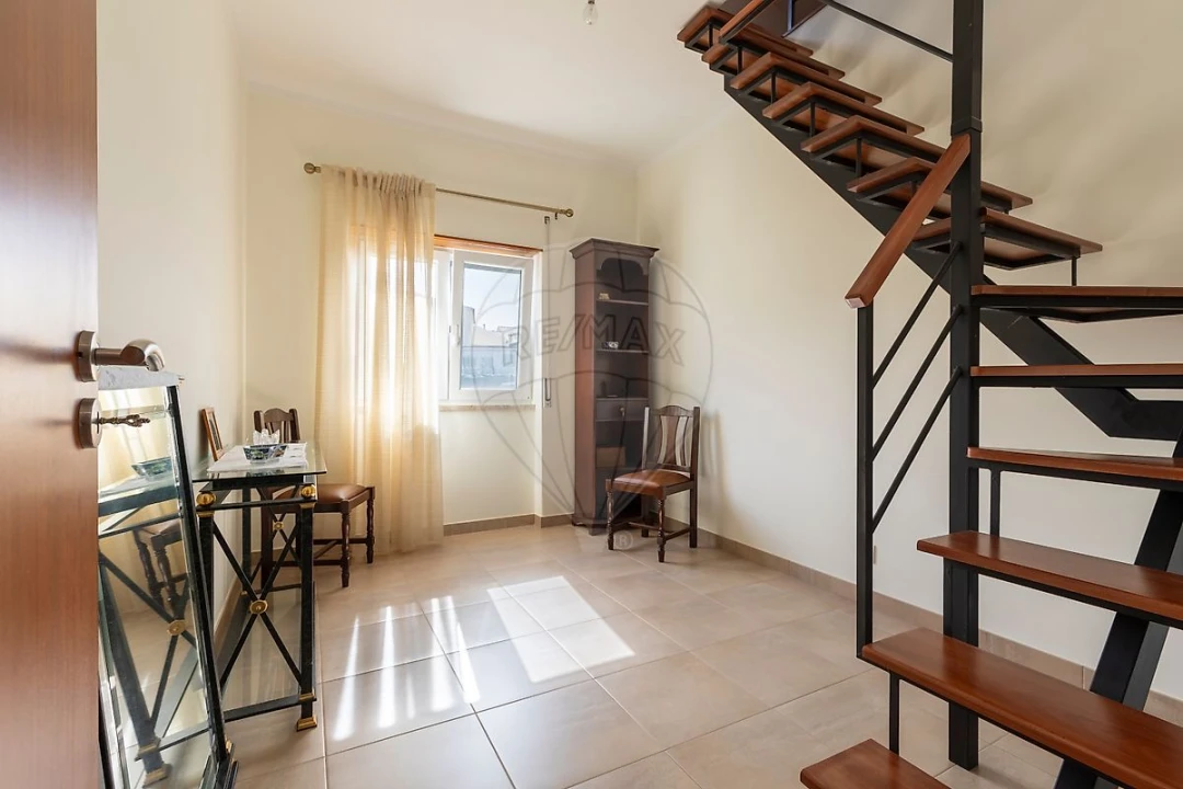 Moradia T4 para Venda em Lourinhã e Atalaia Foto 13