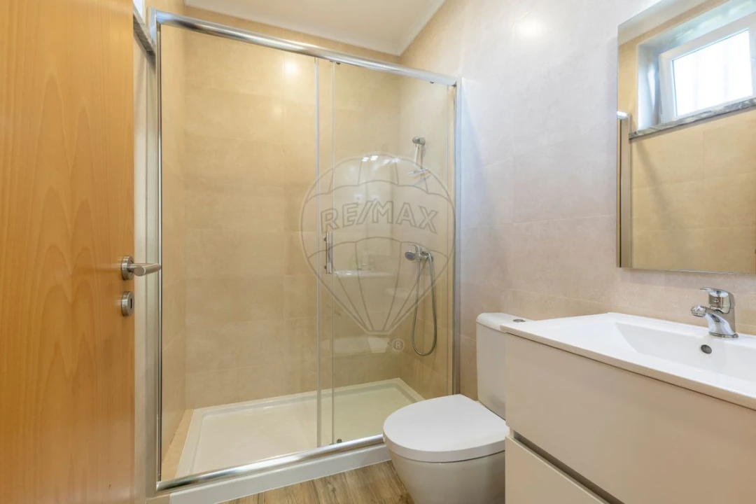 Moradia T4 para Venda em Lourinhã e Atalaia Foto 25
