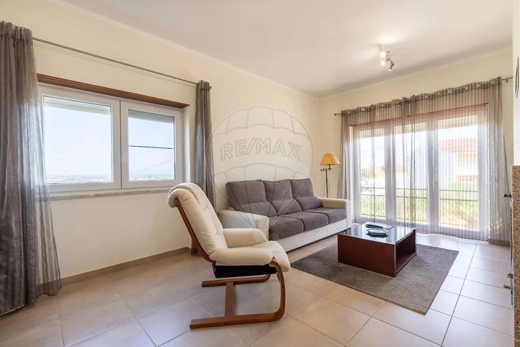 Moradia T4 para Venda em Lourinhã e Atalaia Foto 4