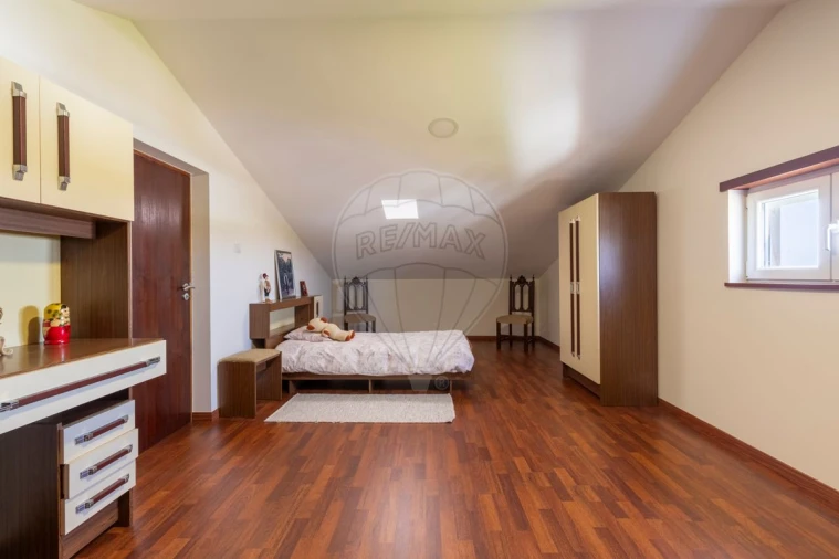 Moradia T4 para Venda em Lourinhã e Atalaia Foto 17