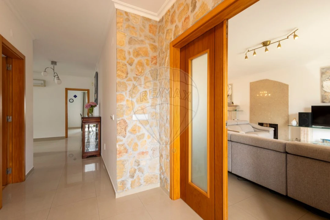 Moradia T4 para Venda em Ericeira Foto 13